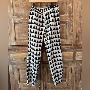 La Paz Alegre Triangle Pattern Navy and White Pant Jogger Summer Vacation Cotton